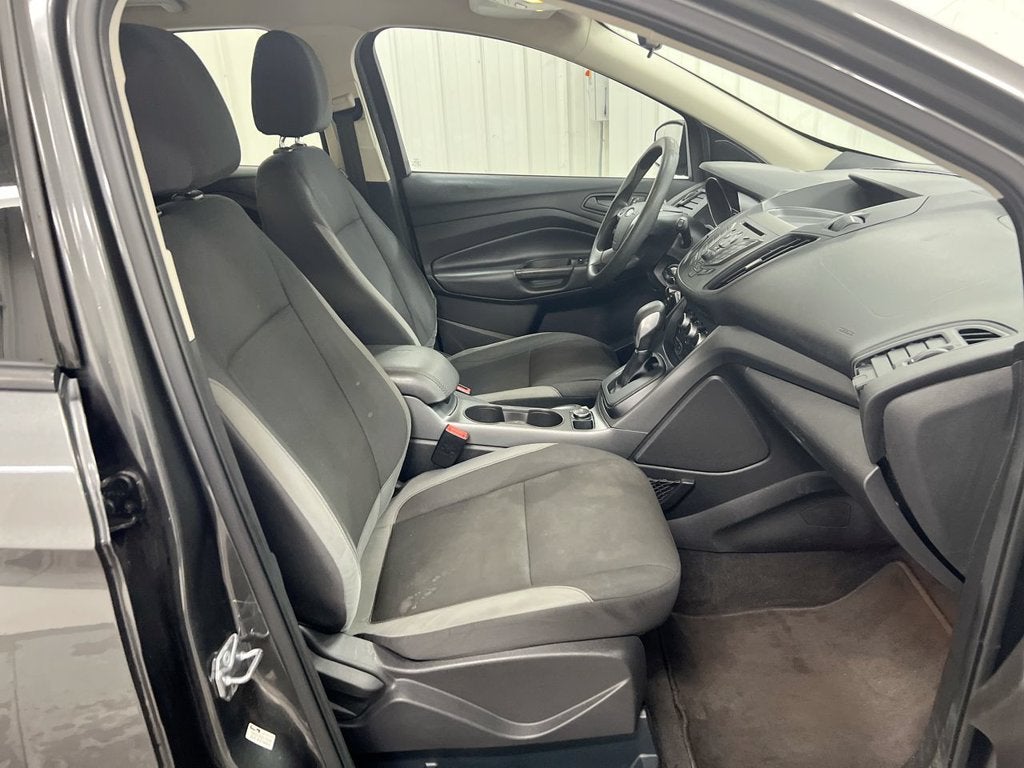 2016 Ford Escape S