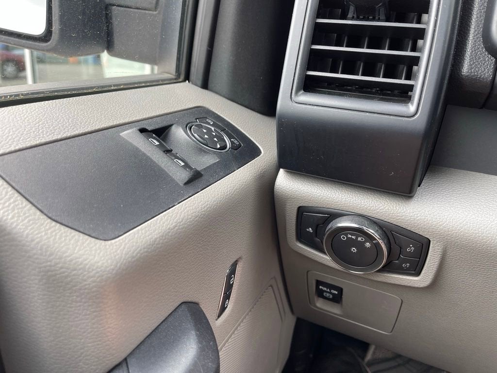 2016 Ford F-150 XL