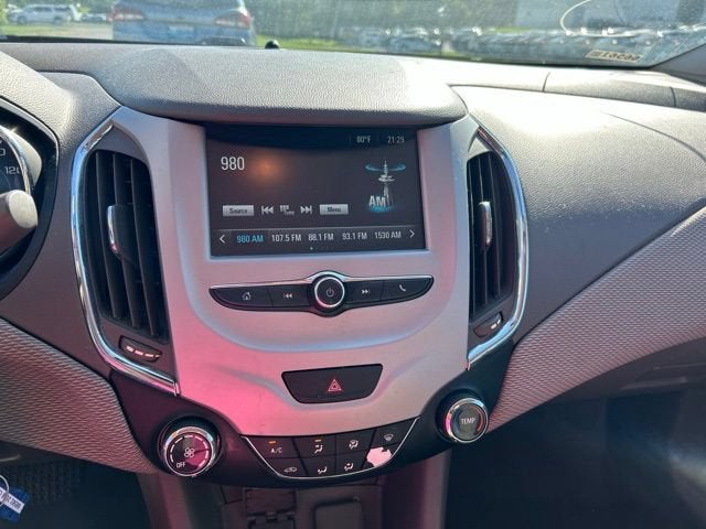 2018 Chevrolet Cruze LS