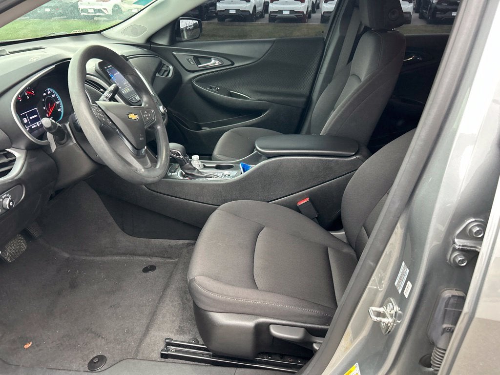 2024 Chevrolet Malibu LS