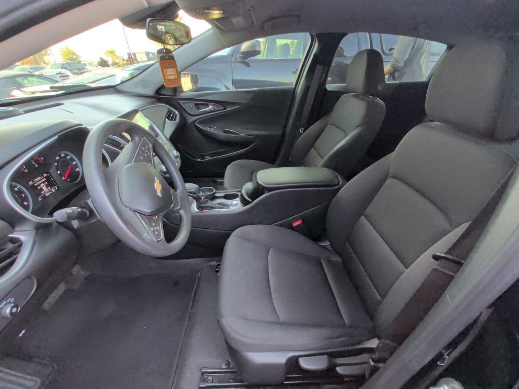 2024 Chevrolet Malibu LS