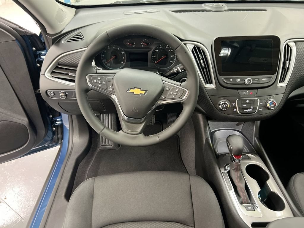 2024 Chevrolet Malibu RS