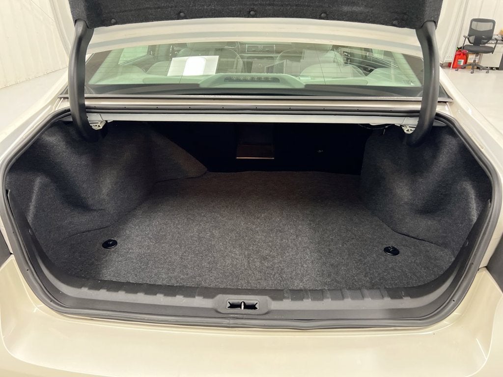 2011 Buick Lucerne CXL Premium