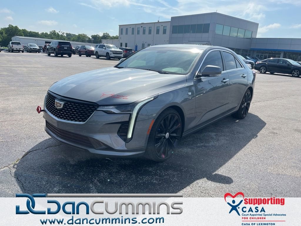 2020 Cadillac CT4 Luxury's photo