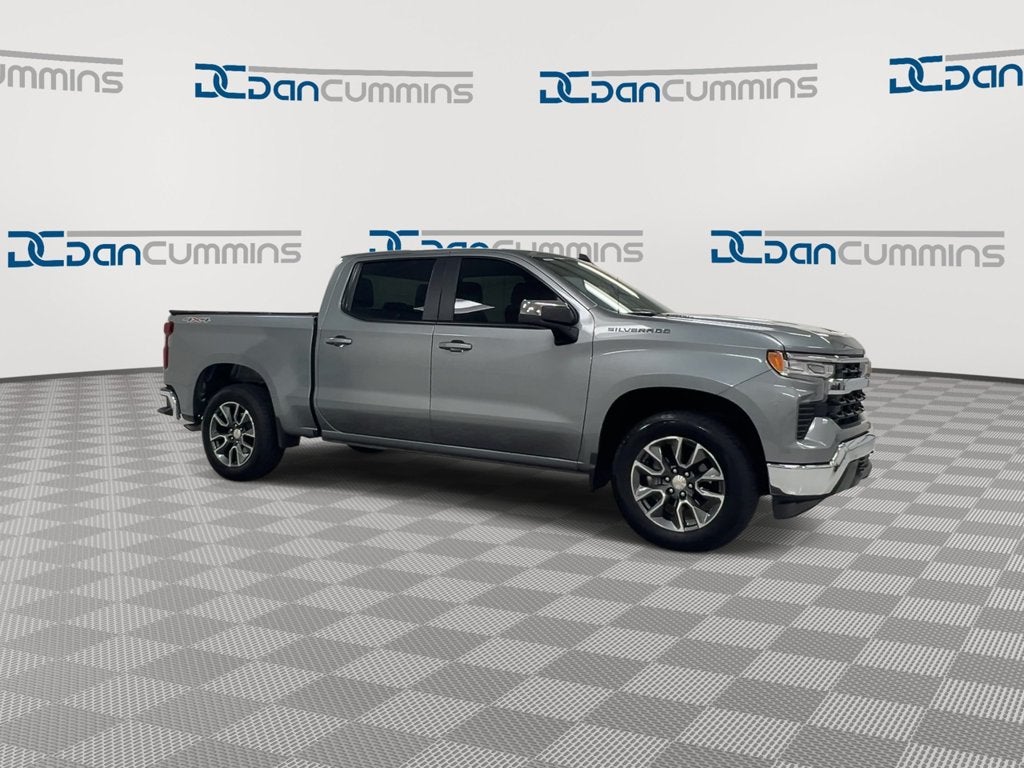 2025 Chevrolet Silverado 1500 LT (2FL)