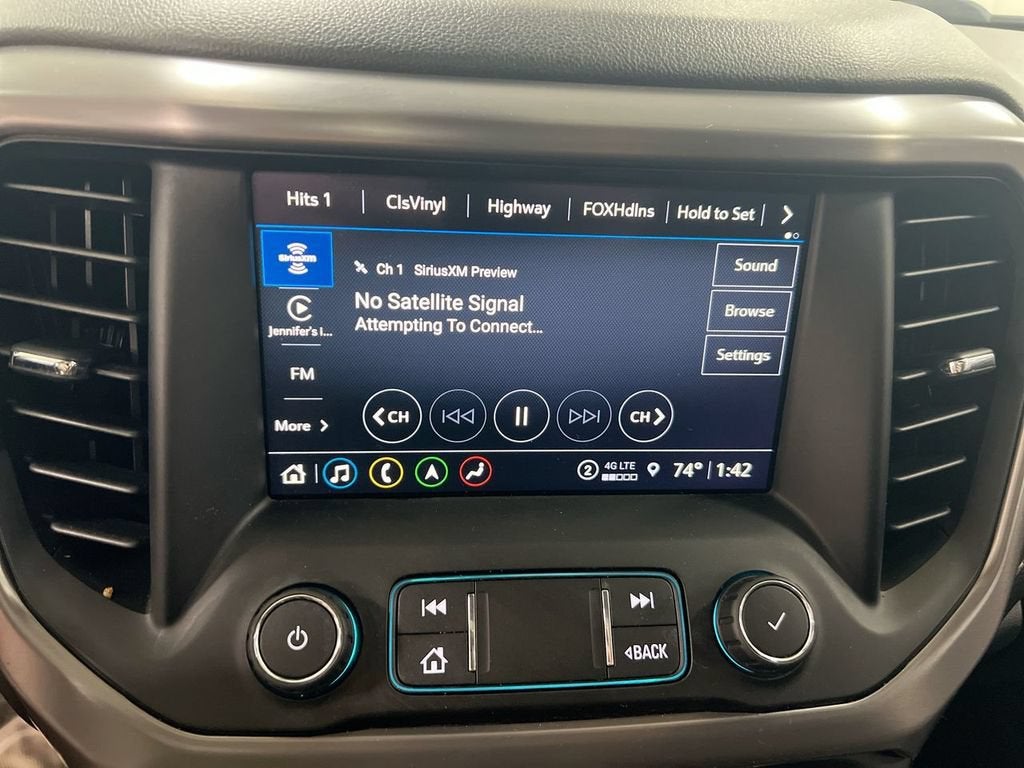 2021 GMC Acadia AT4