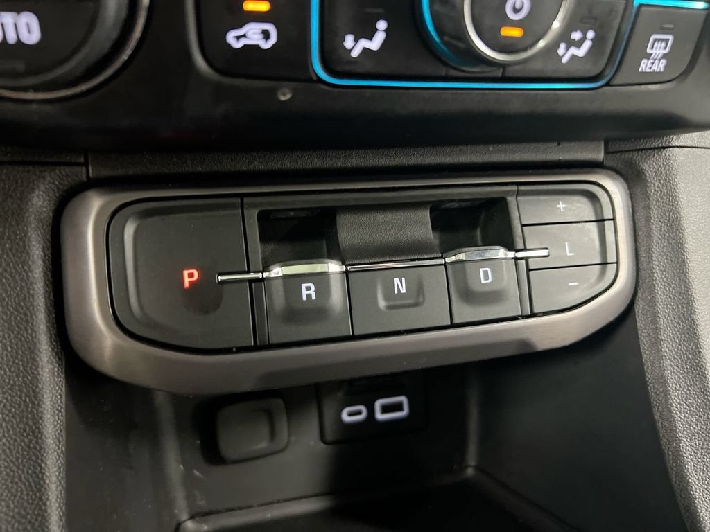 2021 GMC Acadia AT4