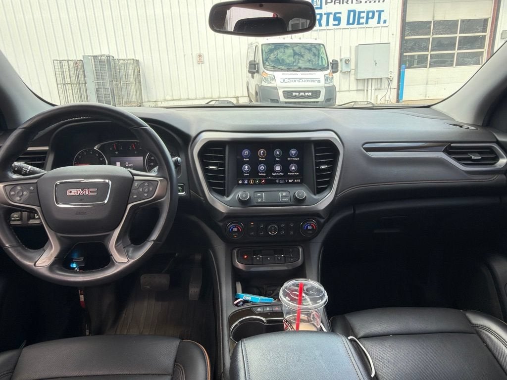 2021 GMC Acadia AT4