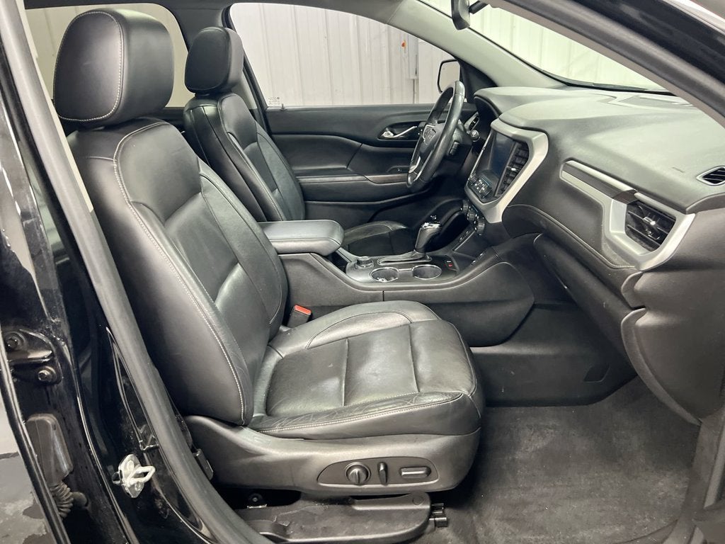 2017 GMC Acadia SLT