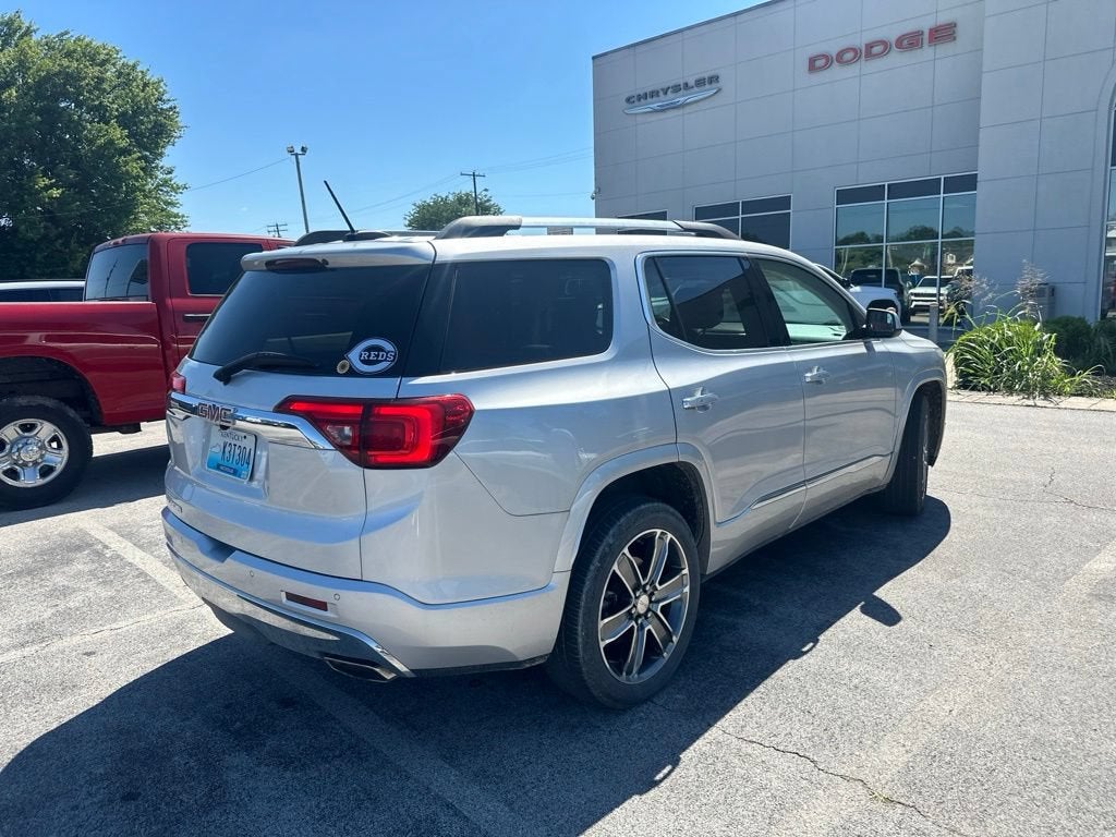 2019 GMC Acadia Denali
