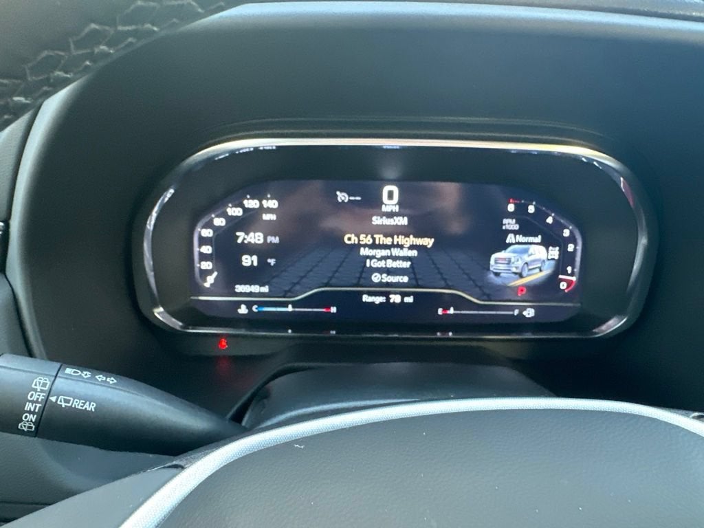 2023 GMC Yukon SLE