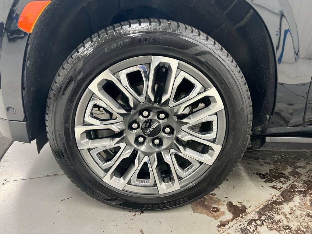 2024 GMC Yukon Denali Ultimate