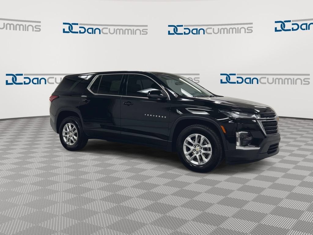 2023 Chevrolet Traverse LS