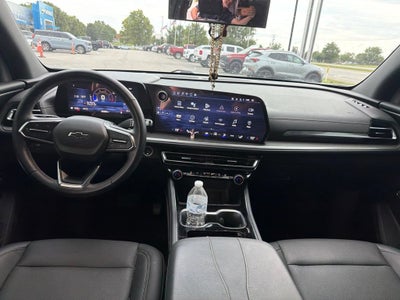 2024 Chevrolet Traverse LT