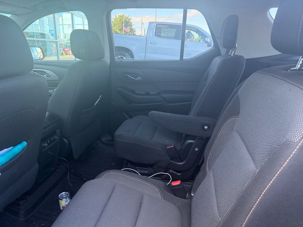 2018 Chevrolet Traverse LT Cloth