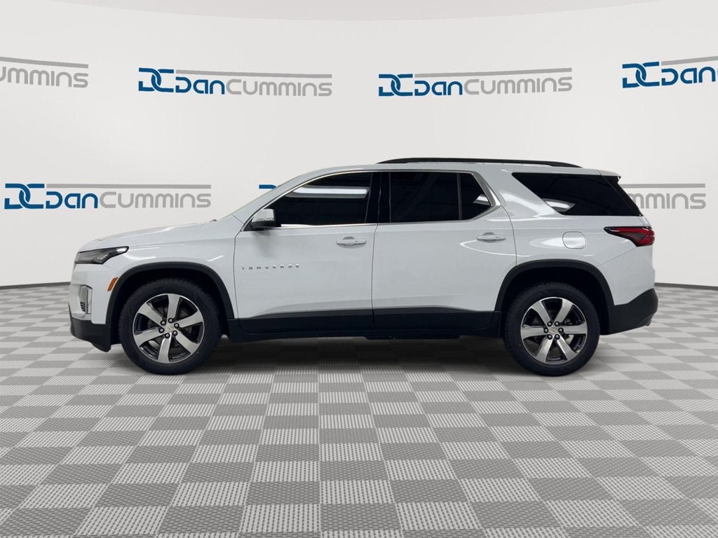 2023 Chevrolet Traverse LT Leather