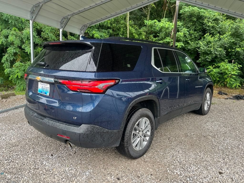 2023 Chevrolet Traverse LT Leather