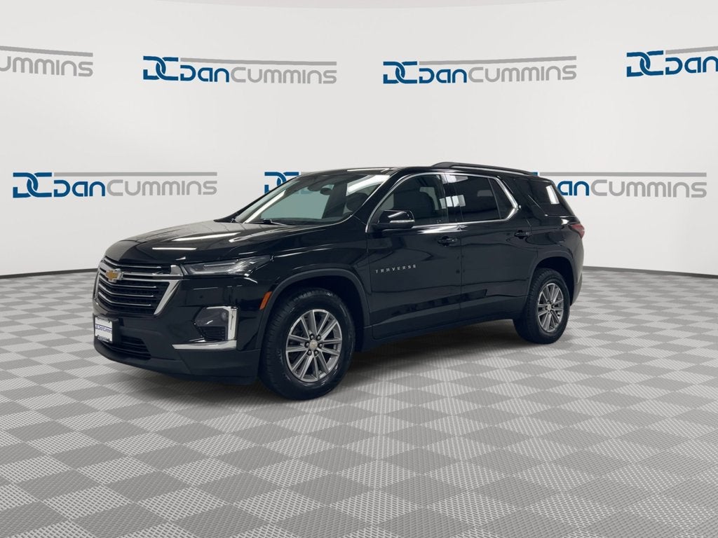2022 Chevrolet Traverse LT Leather