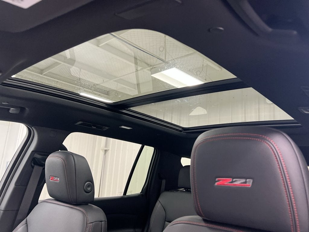 2025 Chevrolet Traverse Z71