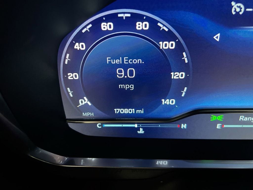 2022 Chevrolet Suburban LT