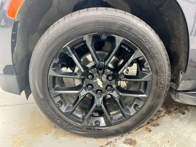 2022 Chevrolet Suburban LT
