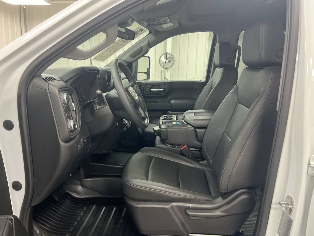 2024 GMC Sierra 2500 HD Pro