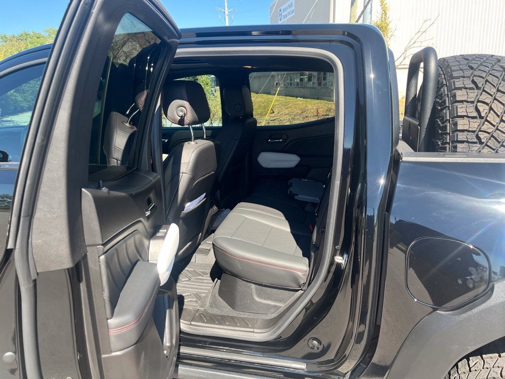 2024 GMC Canyon AT4X