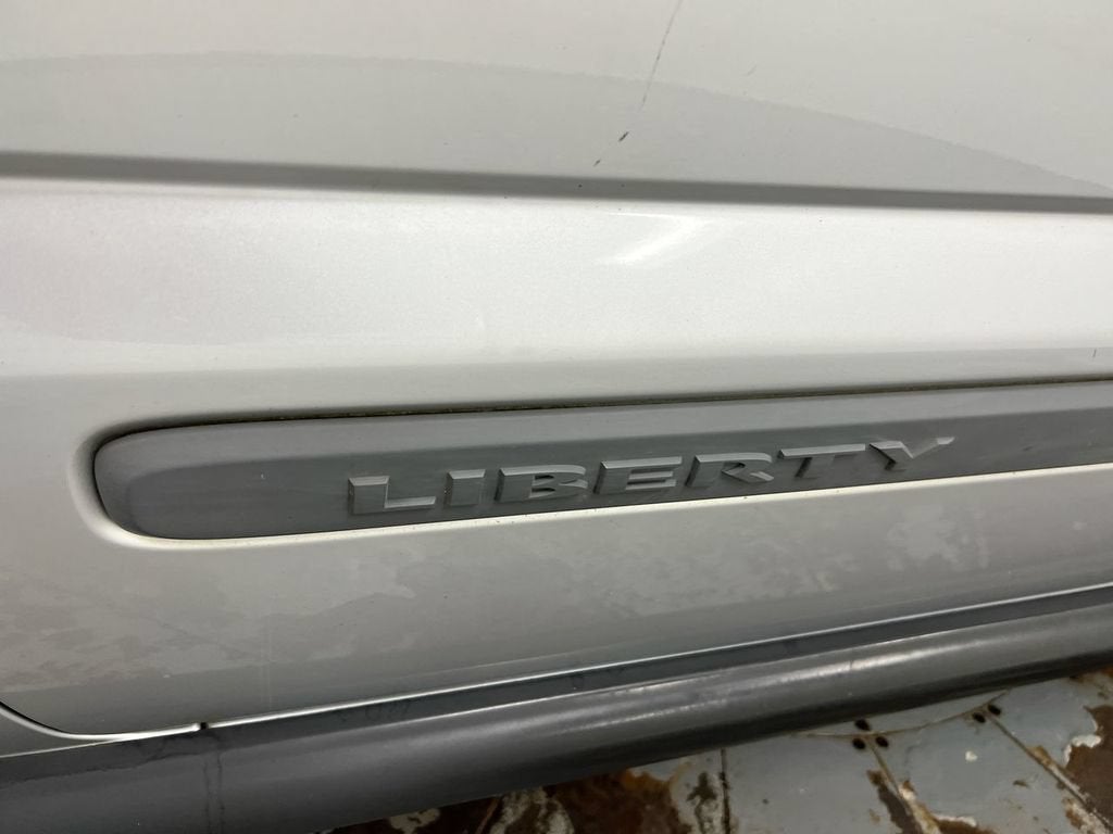 2005 Jeep Liberty Sport