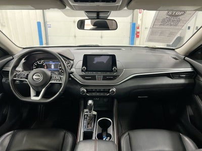2025 Nissan Altima SR