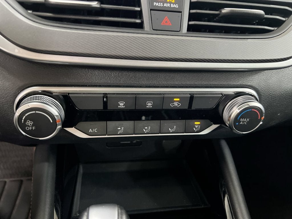 2025 Nissan Altima SR