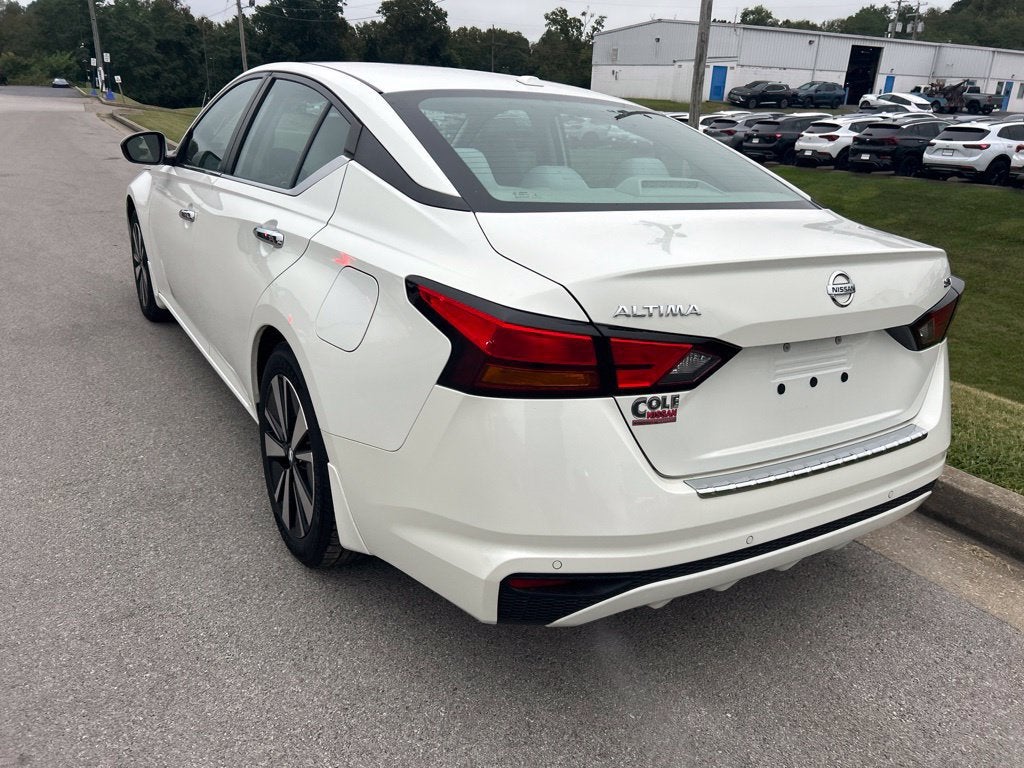 2021 Nissan Altima 2.5 SV