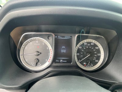 2017 Nissan Titan SV