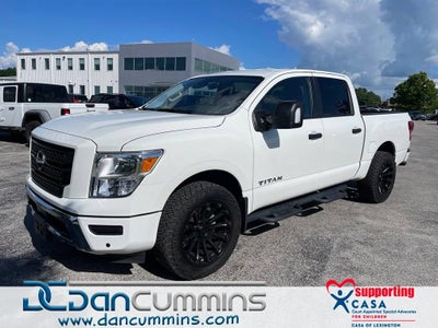 2024 Nissan Titan SV