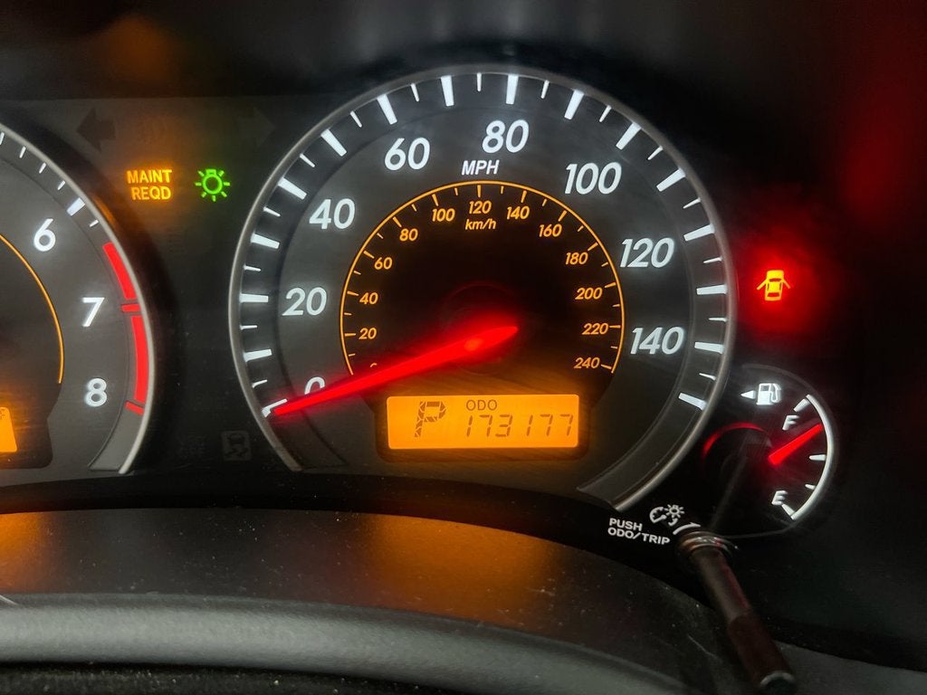 2010 Toyota Corolla 4dr Sdn Man (Natl)