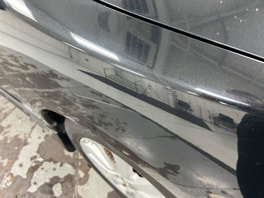 2010 Toyota Corolla 4dr Sdn Man (Natl)