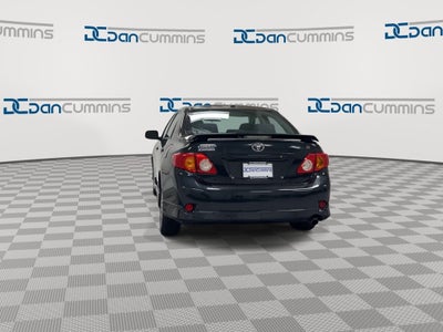2010 Toyota Corolla 4dr Sdn Man (Natl)