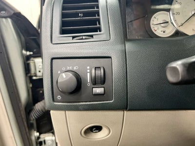 2005 Chrysler 300 300 Touring