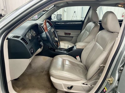 2005 Chrysler 300 300 Touring