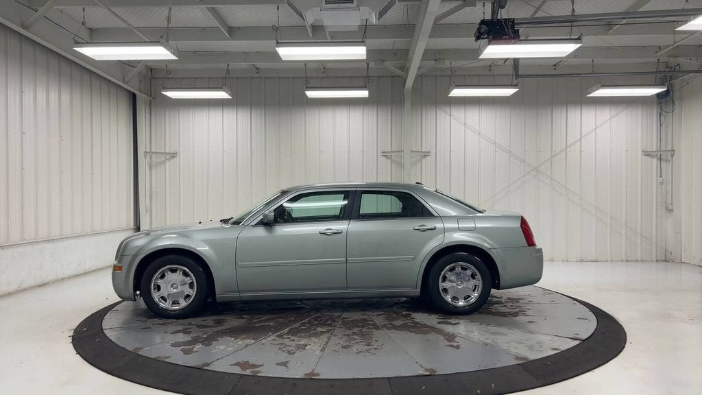 2005 Chrysler 300 300 Touring