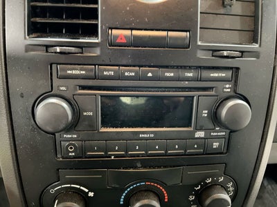 2006 Chrysler 300 4dr Sdn 300