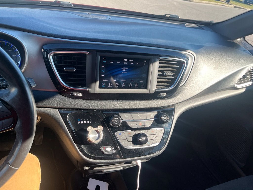 2020 Chrysler Pacifica Touring