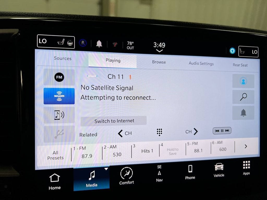 2023 Chrysler Pacifica Touring L