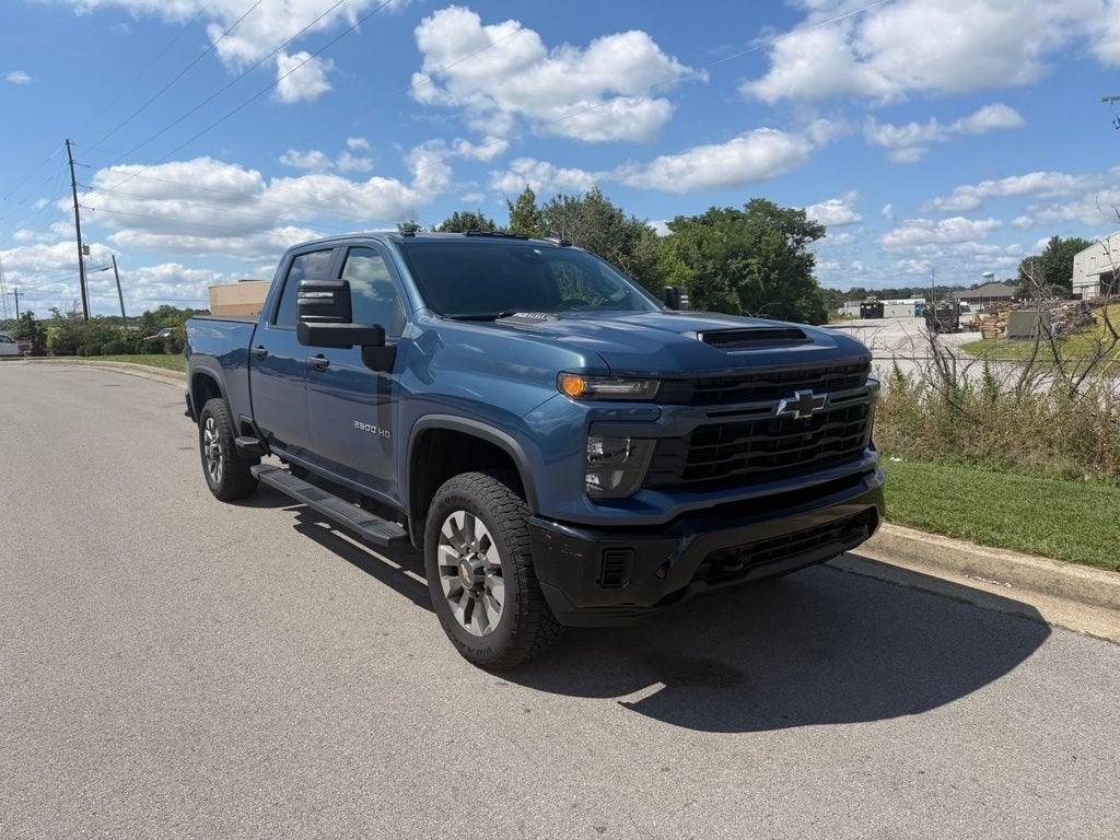 2024 Chevrolet Silverado 2500 HD Custom