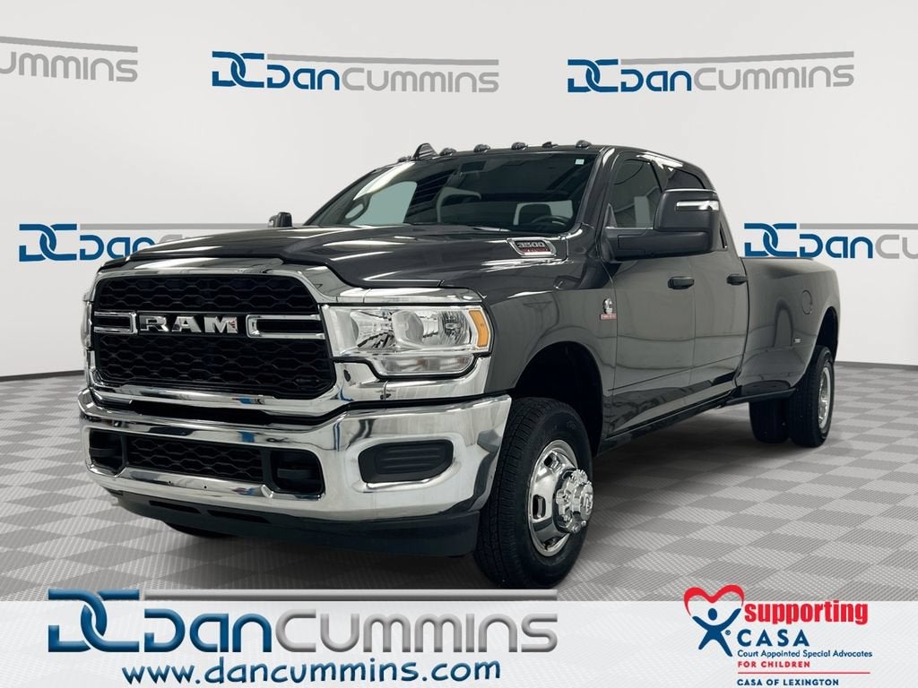 2024 RAM 3500 Tradesman 4X4 Crew Cab LWB's photo