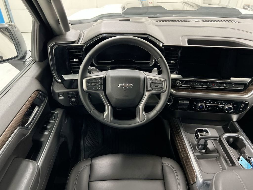 2025 Chevrolet Silverado 1500 LT Trail Boss
