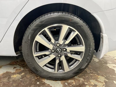 2024 Nissan Versa SV