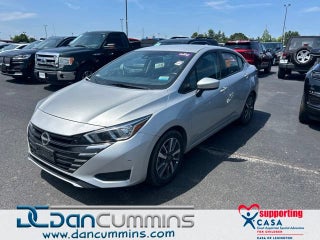 2023 Nissan Versa SV