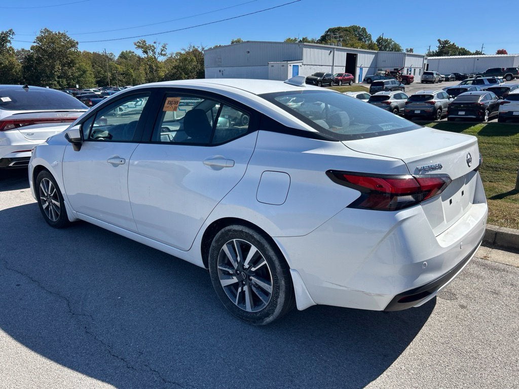 2023 Nissan Versa SV