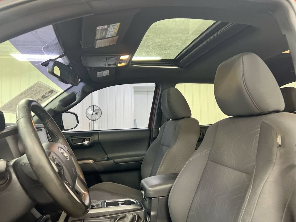 2017 Toyota Tacoma SR5