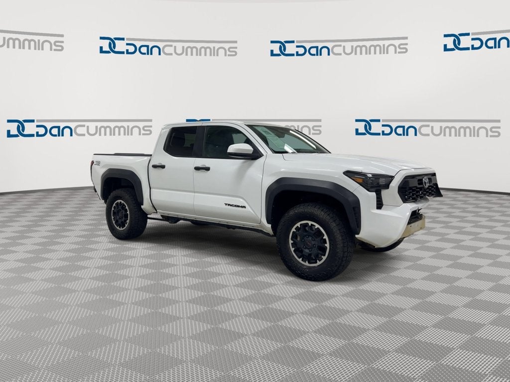 2024 Toyota Tacoma 4WD SR5